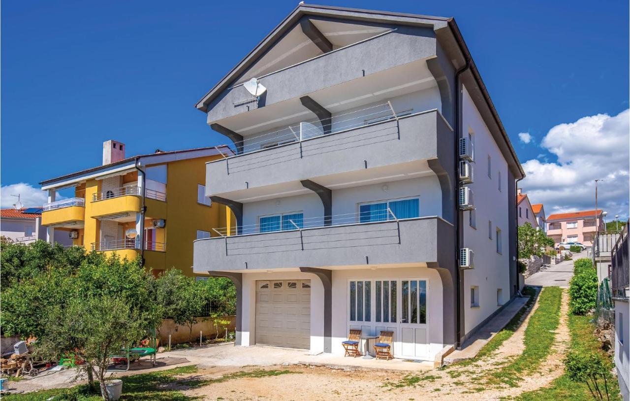 Stunning Apartment In Crikvenica With Wifi Luaran gambar