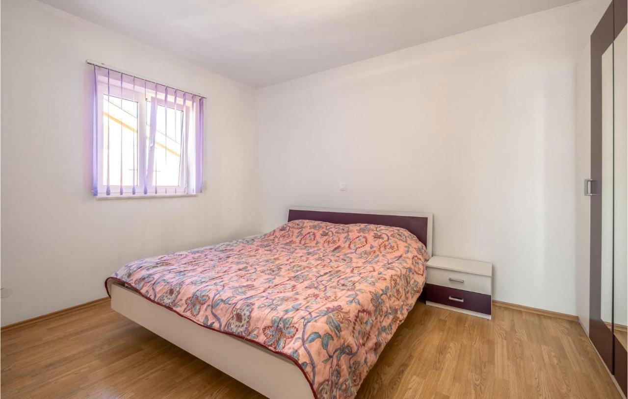 Stunning Apartment In Crikvenica With Wifi Luaran gambar