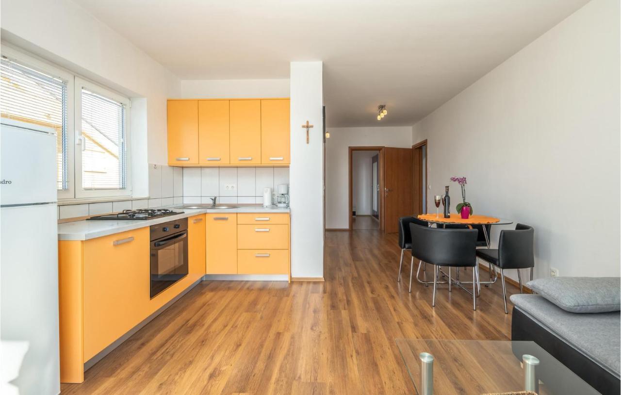 Stunning Apartment In Crikvenica With Wifi Luaran gambar