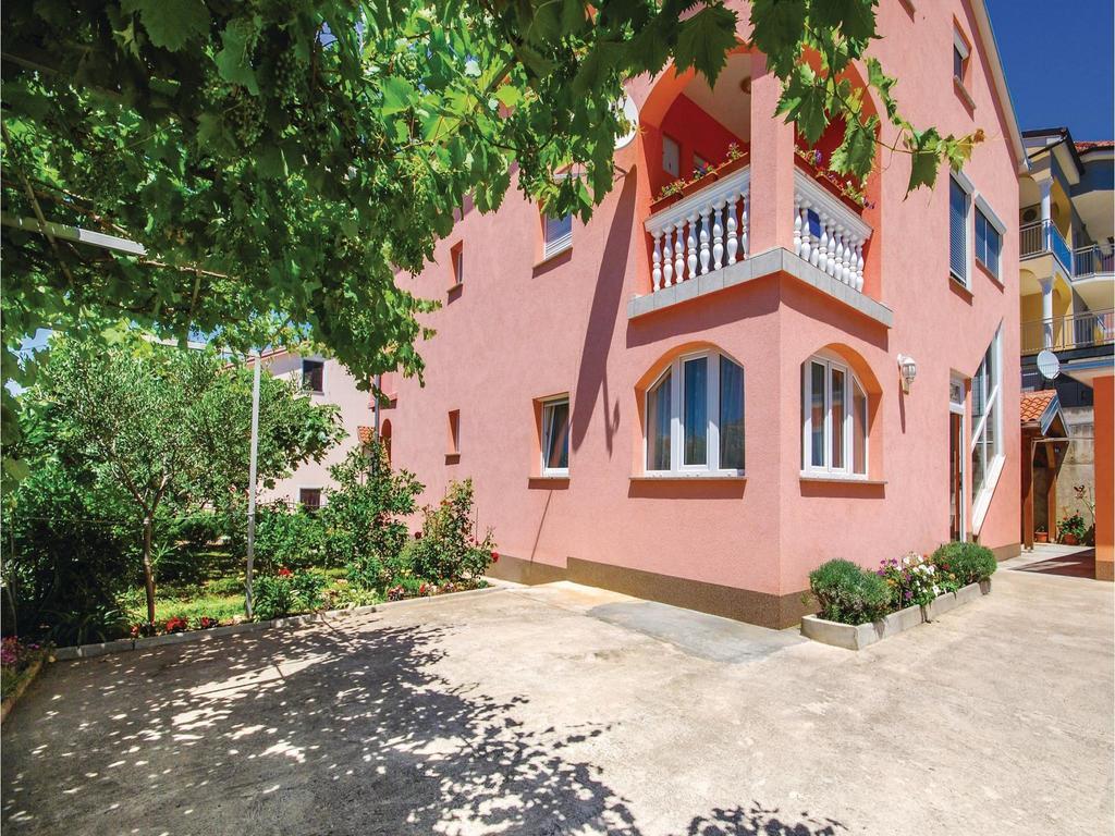 Stunning Apartment In Crikvenica With Wifi Luaran gambar
