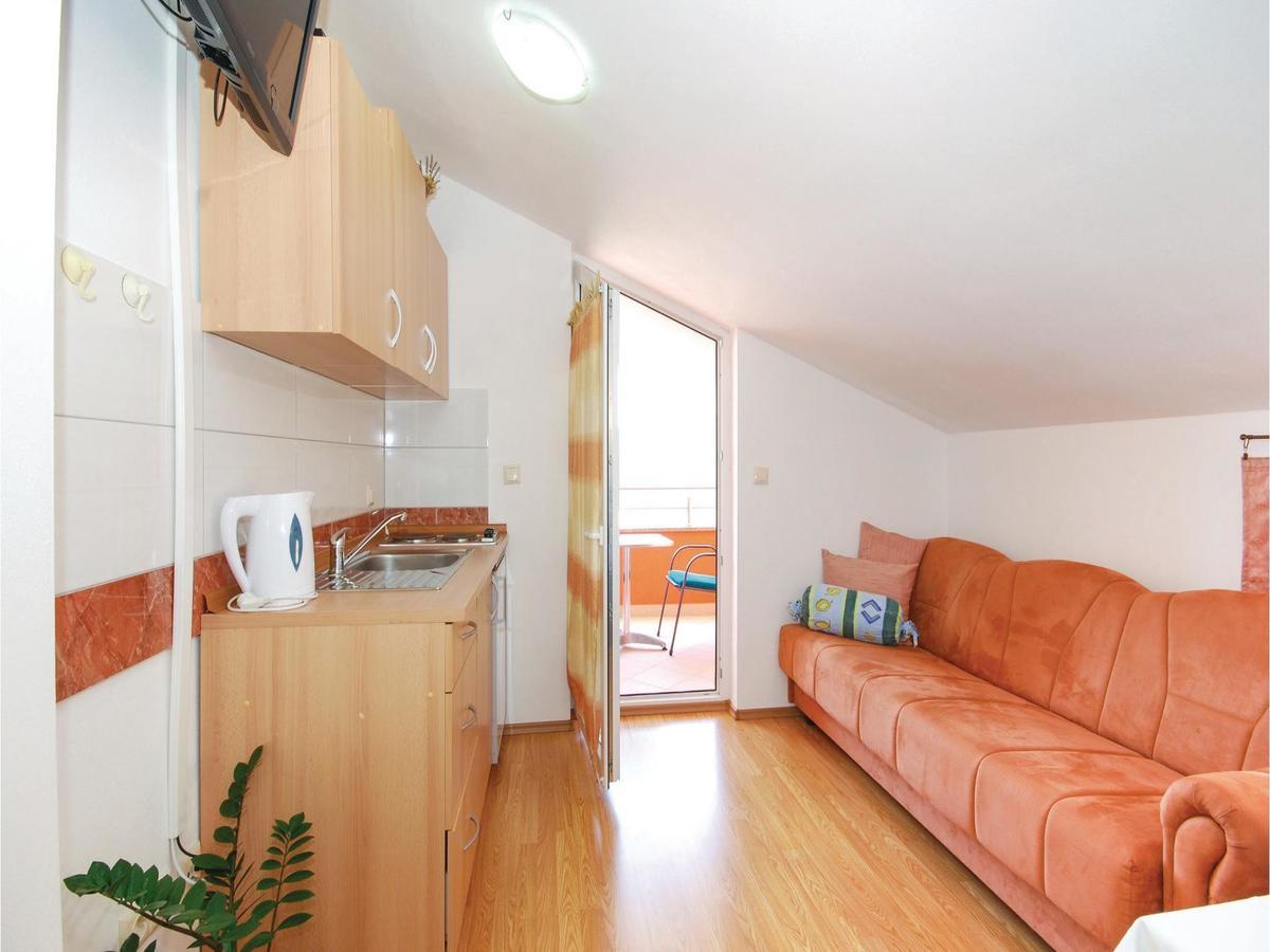 Stunning Apartment In Crikvenica With Wifi Luaran gambar