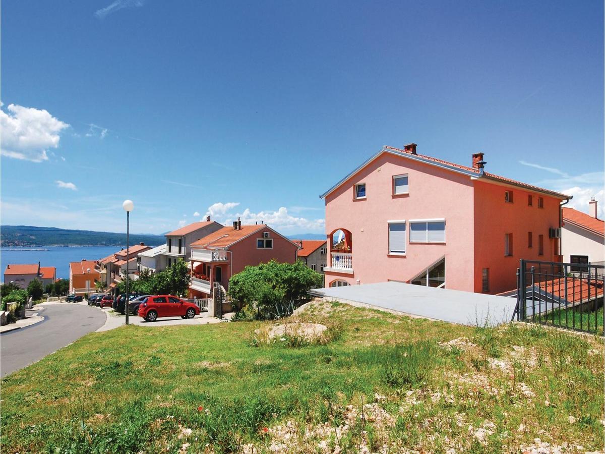 Stunning Apartment In Crikvenica With Wifi Luaran gambar