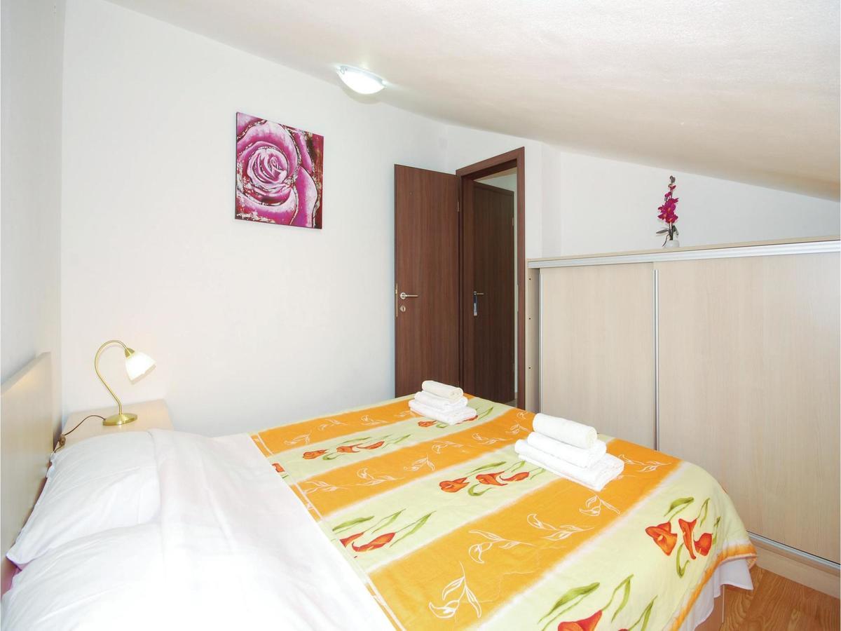 Stunning Apartment In Crikvenica With Wifi Luaran gambar